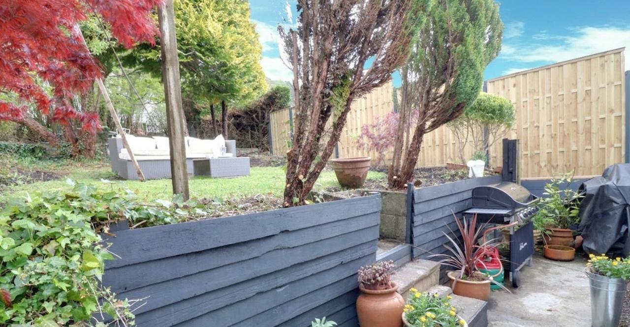 Вилла Cosy, Dog Friendly House On The Fringe Of The Brecon Beacons Tredegar Экстерьер фото