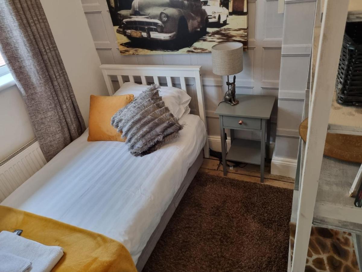 Вилла Cosy, Dog Friendly House On The Fringe Of The Brecon Beacons Tredegar Экстерьер фото